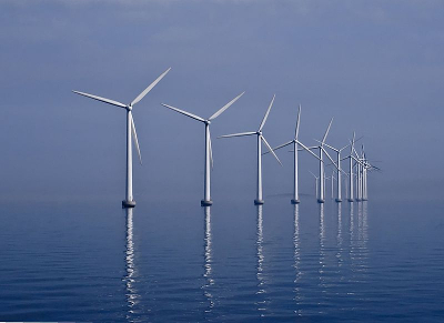 Bestand:Windmolenpark op zee.jpg